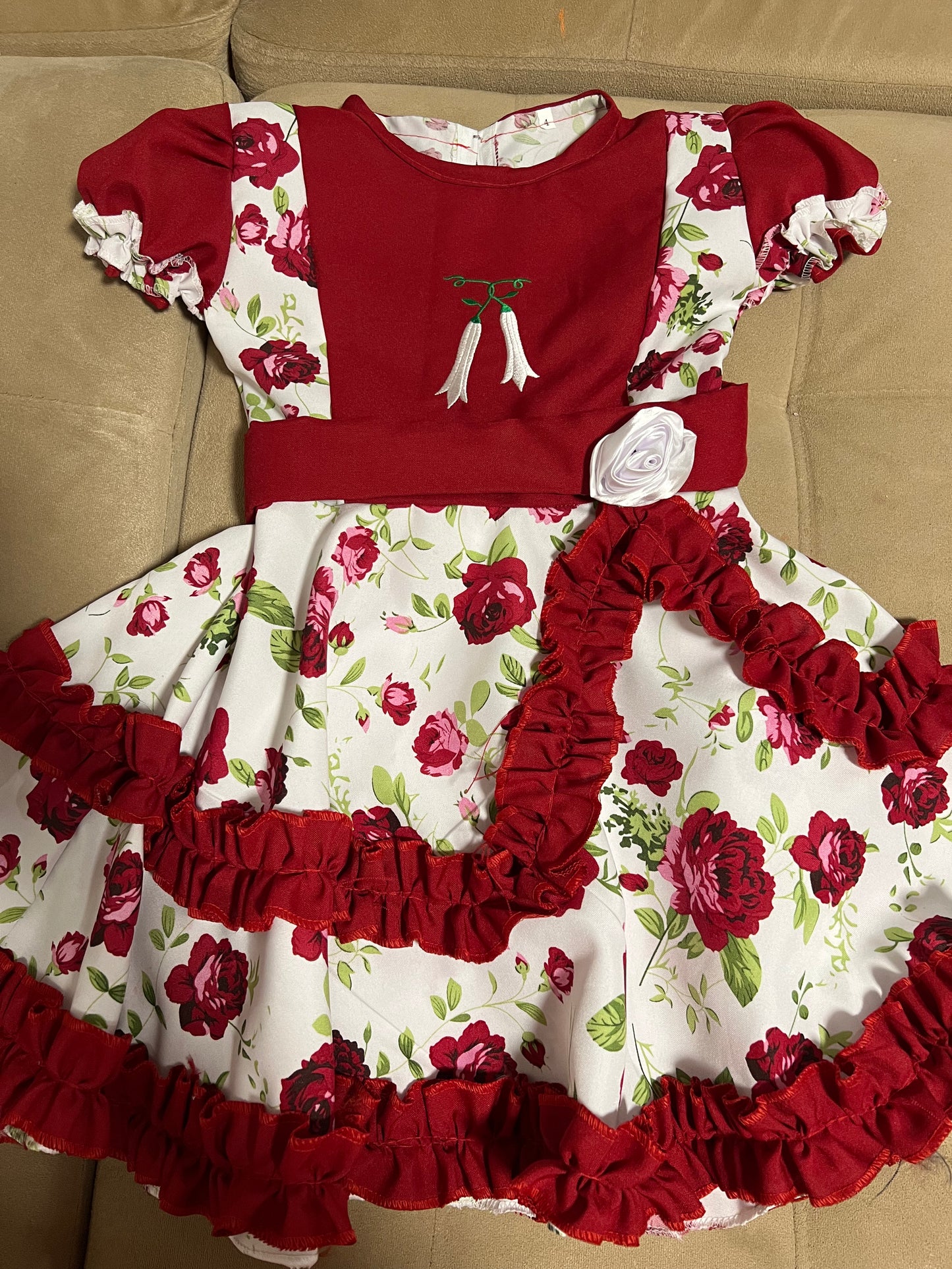 Vestido huasita para niñas