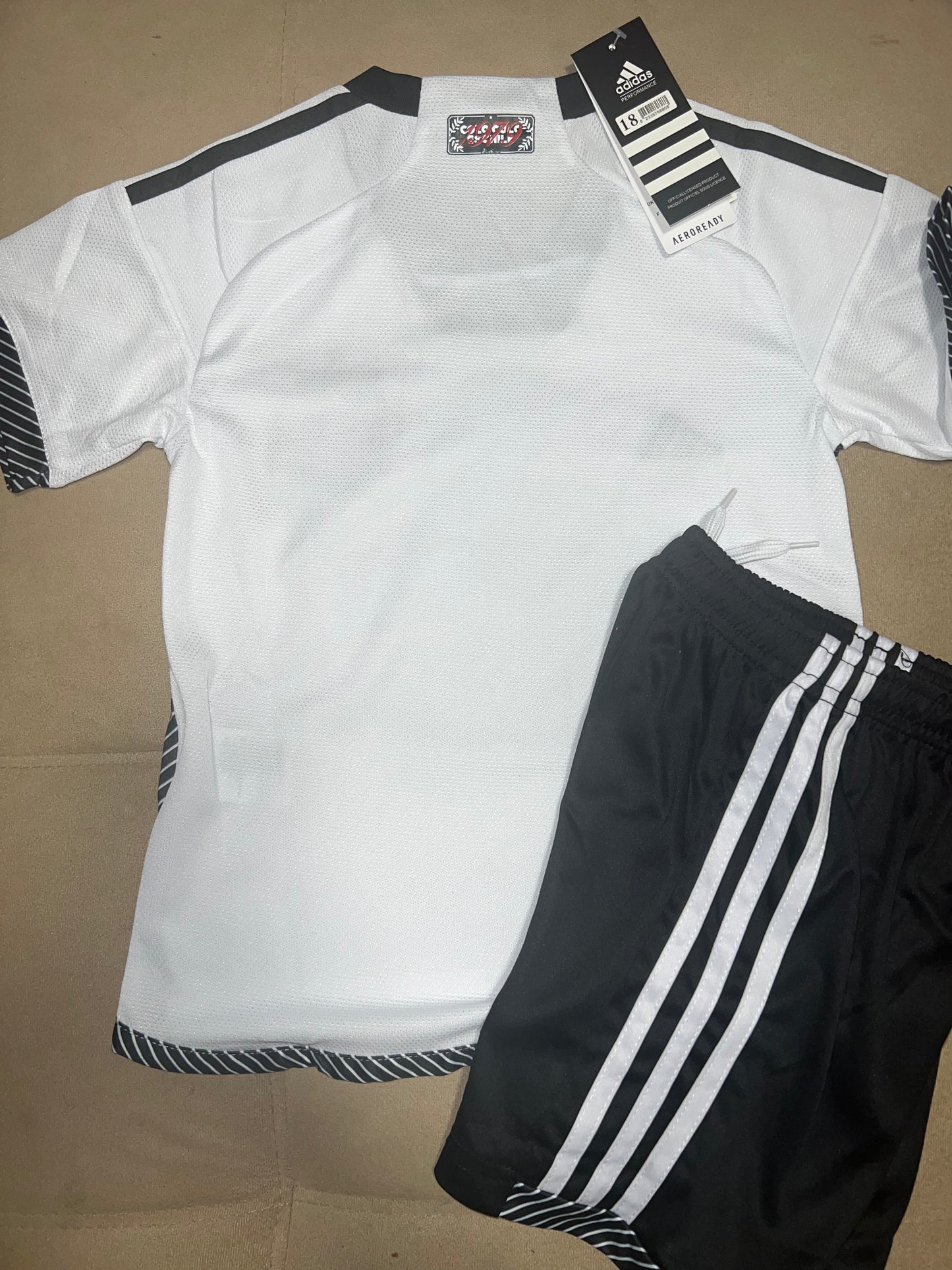 Conjunto colo colo para niños 2024